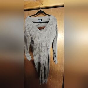 Gray Cable Knit Women's Sweater